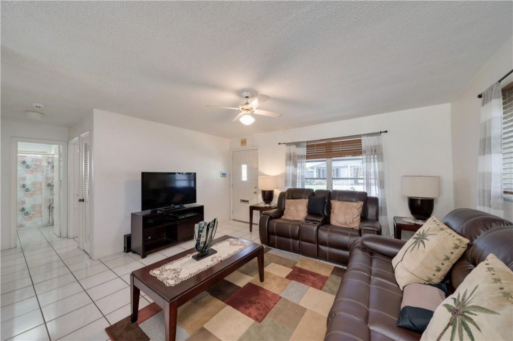 4401 NW 47th Street, Tamarac, FL 33319 Photo