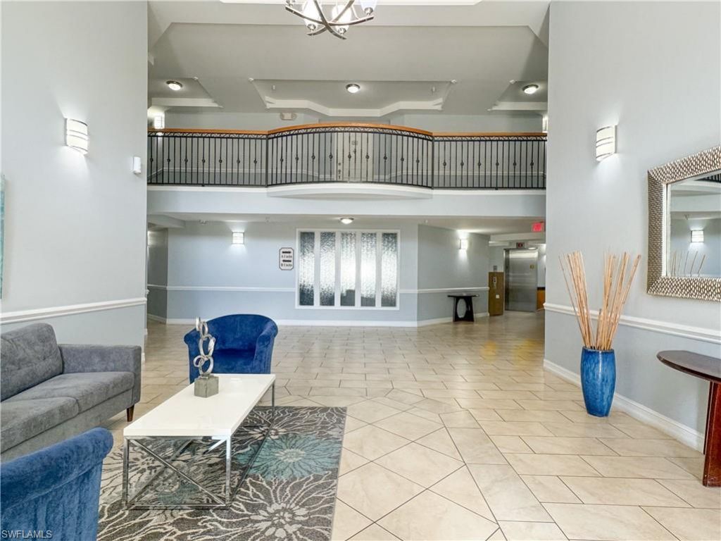 1100 Pine Ridge Rd , Unit B405, Naples, FL 34108 Photo