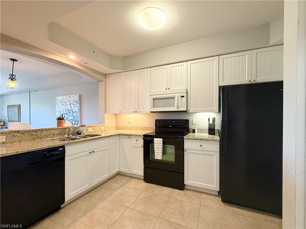 1100 Pine Ridge Rd , Unit B405, Naples, FL 34108 Photo