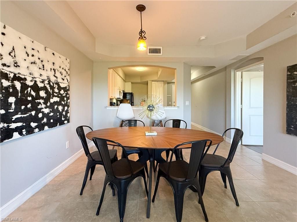 1100 Pine Ridge Rd , Unit B405, Naples, FL 34108 Photo