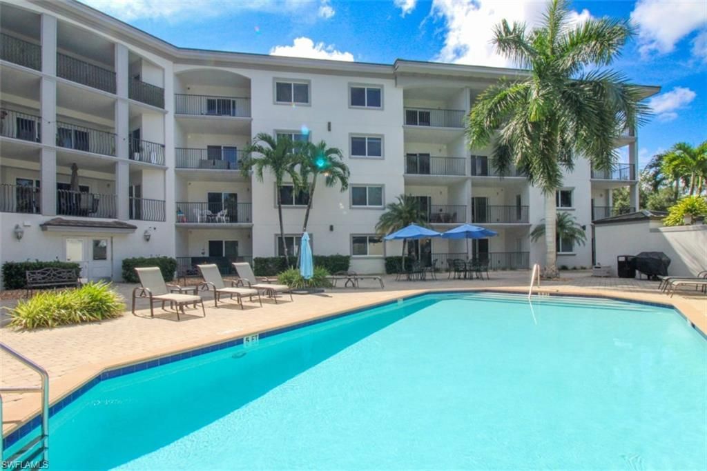 1100 Pine Ridge Rd , Unit B405, Naples, FL 34108 Photo