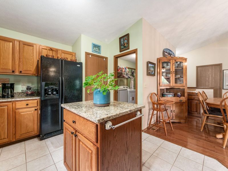 4258 Demorest Road, Grove City, OH 43123 Photo 30