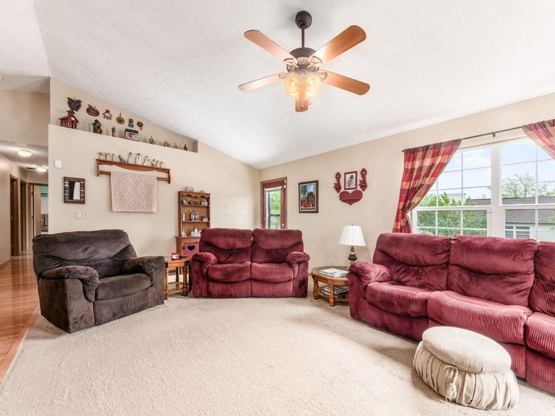 4258 Demorest Road, Grove City, OH 43123 Photo 37