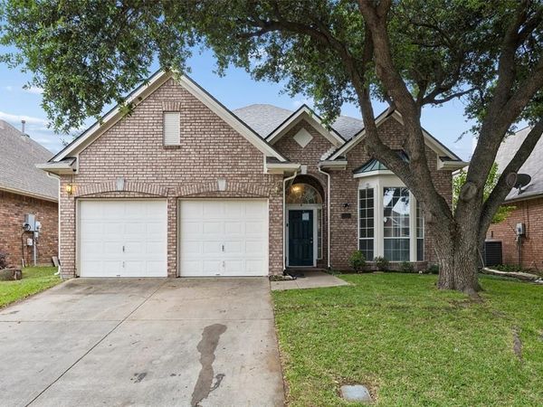 3768 Lakeway Court , Addison, TX 75001