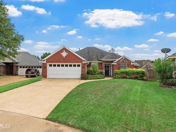 6020 Applegate Circle , Bossier City, LA 71111