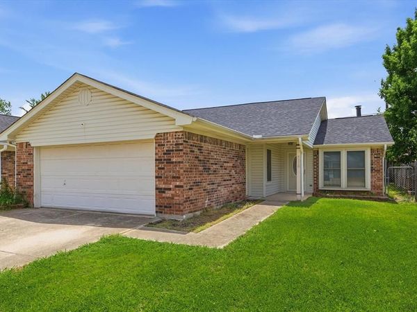 4118 Green Acres Circle, Arlington, TX 76017