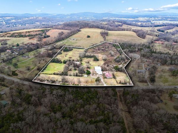 2972 Cainsville Rd , Lebanon, TN 37090