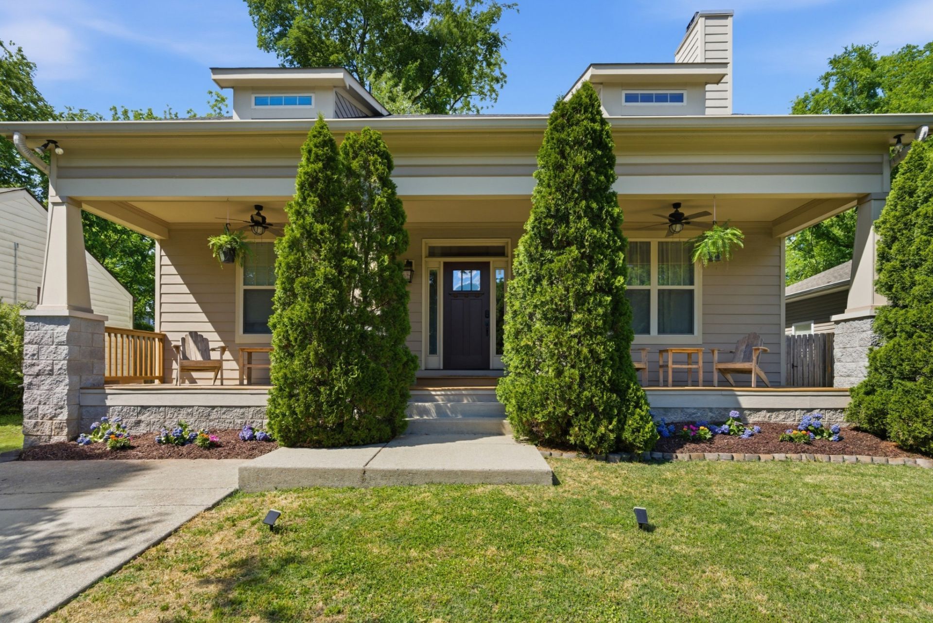 1011 Granada Ave, Nashville, TN 37206 Main Photo
