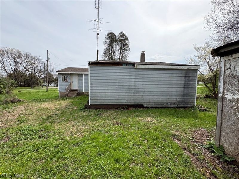 3127 Varley Avenue SW, Canton, OH 44706 Photo 3