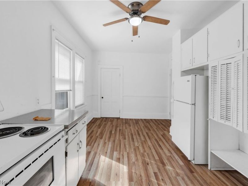 2197 Murray Hill Road, Cleveland, OH 44106 Photo 43