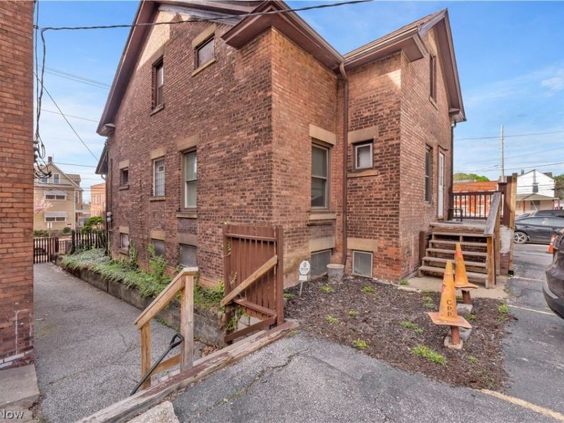 2197 Murray Hill Road, Cleveland, OH 44106 Photo 48