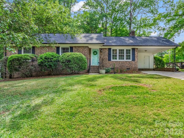 701 Hickory Hill Court, Gastonia, NC 28054