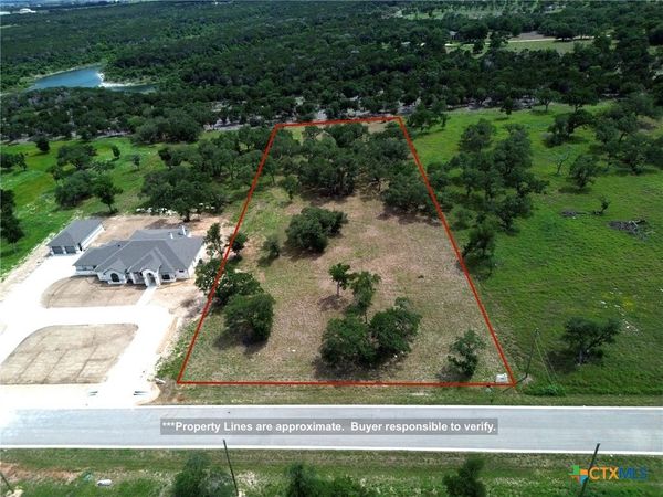 8119 Haley Court , Salado, TX 76571