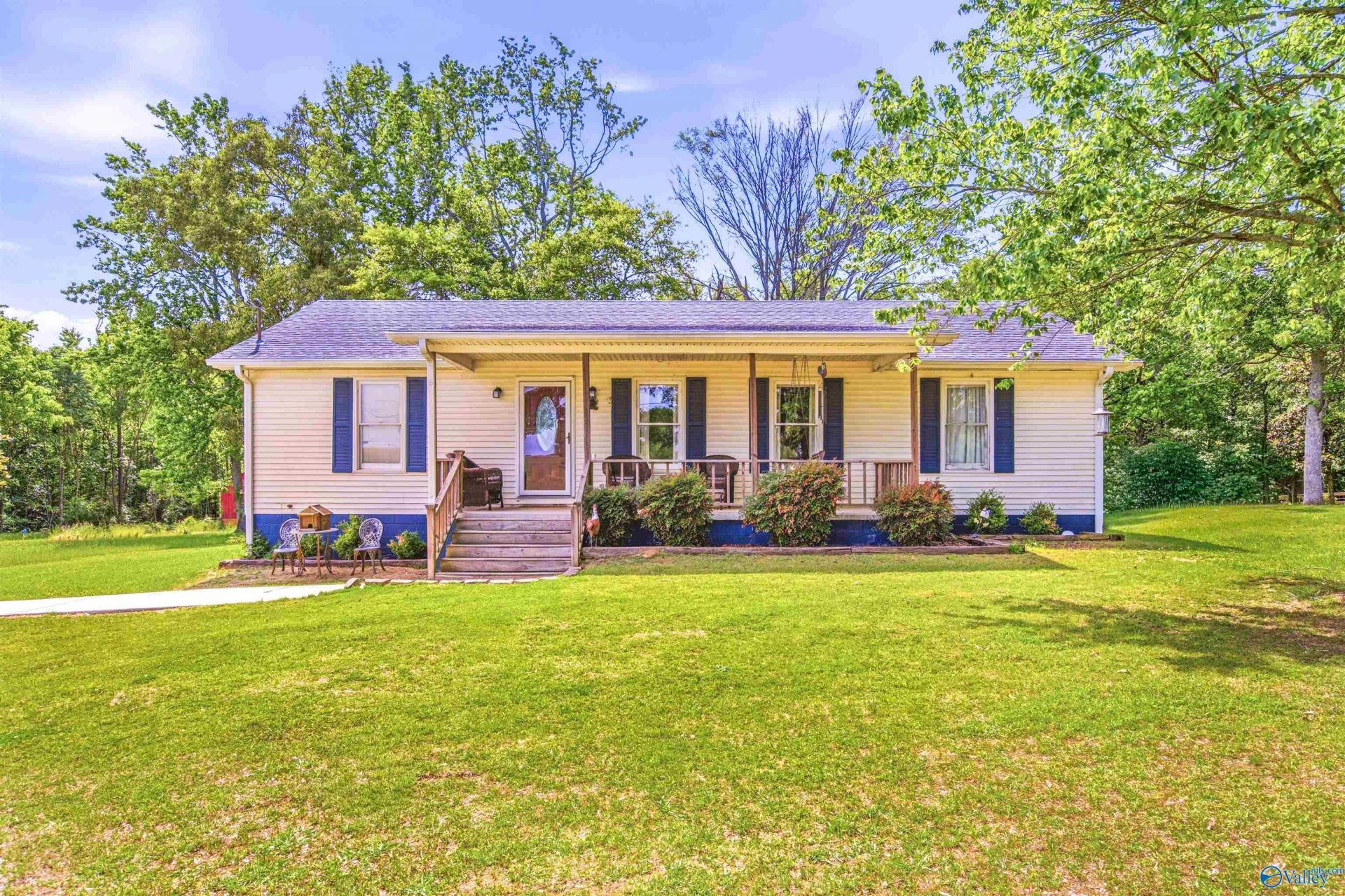 13805 Carter Road, Athens, AL 35611 Main Photo