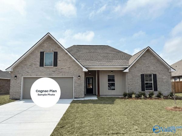 149 Elledge Farm Drive, Hazel Green, AL 35750