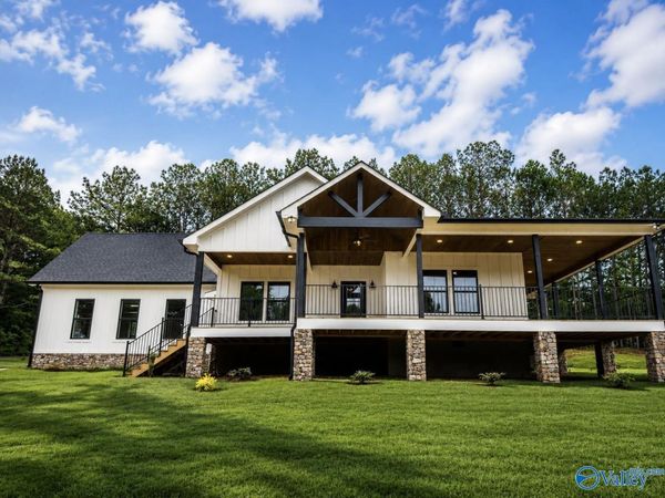 136 County Road 692, Cedar Bluff, AL 35959