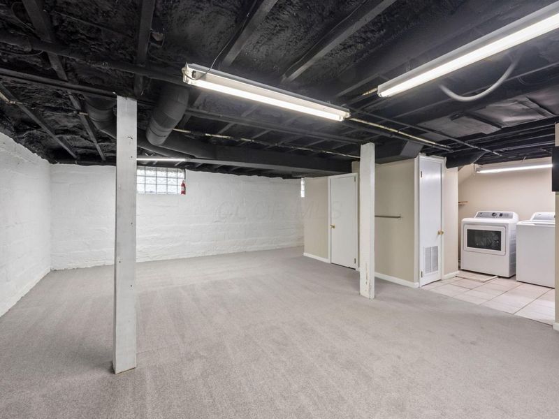 81 W Lakeview Avenue W, Columbus, OH 43202 Photo 33