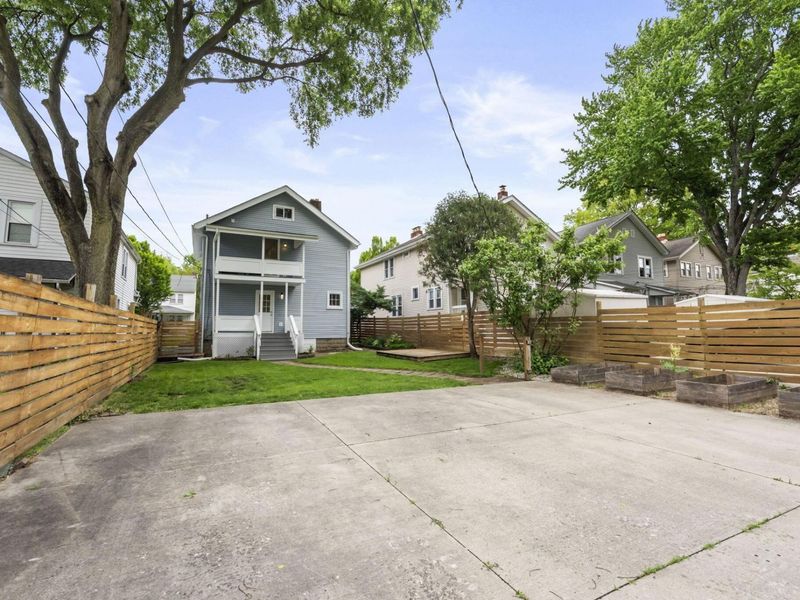 81 W Lakeview Avenue W, Columbus, OH 43202 Photo 42