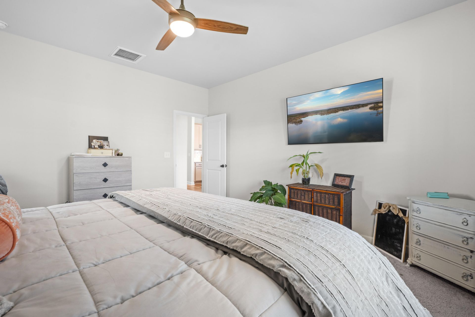 426 Carrara Drive Photo 31