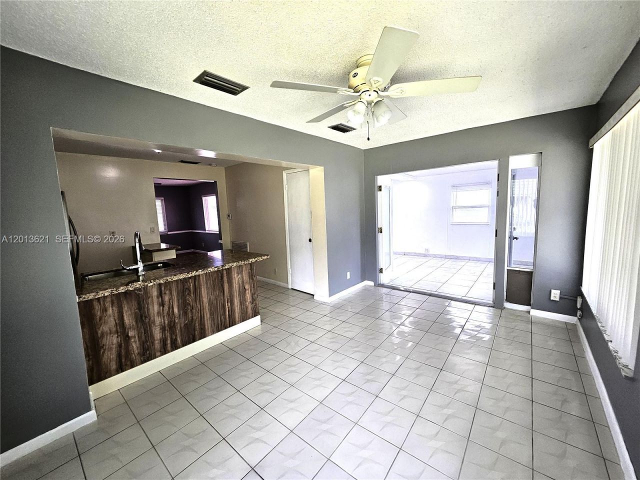 1040 NW 73rd Ter , Margate, FL 33063 Photo