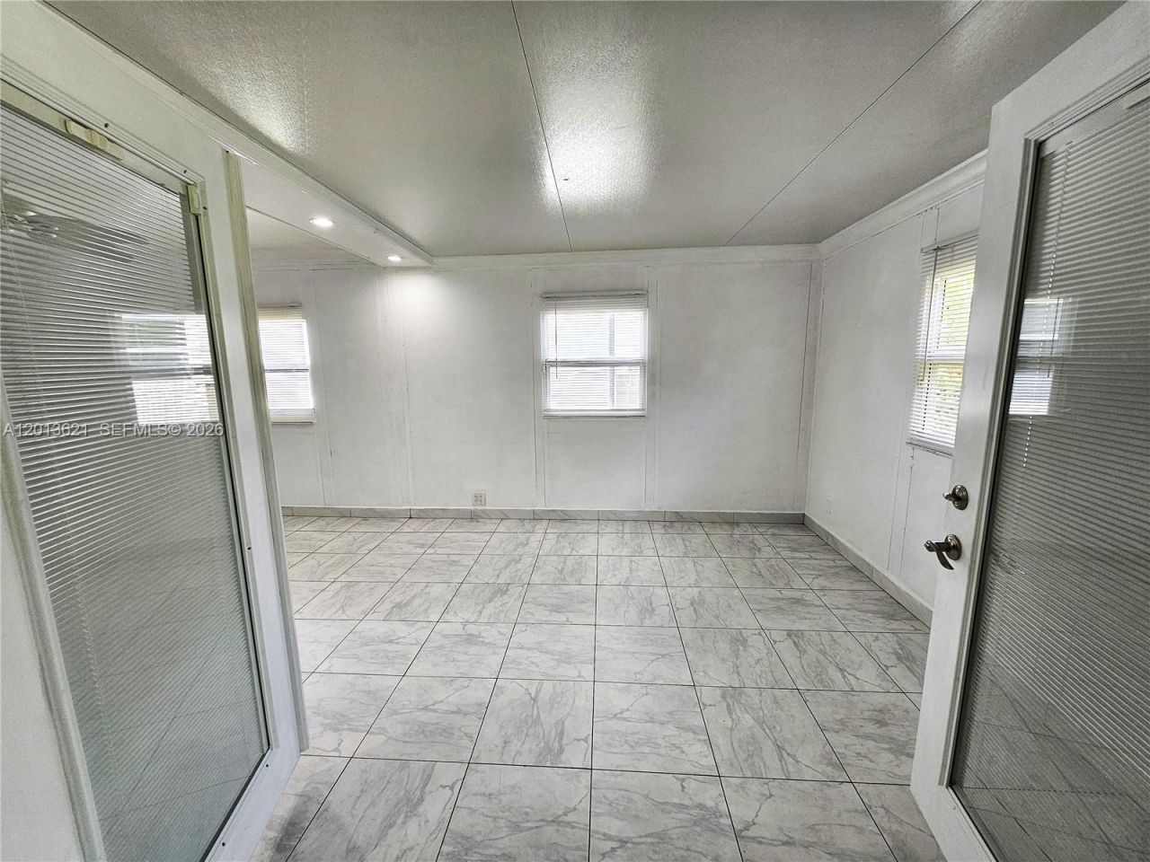 1040 NW 73rd Ter , Margate, FL 33063 Photo