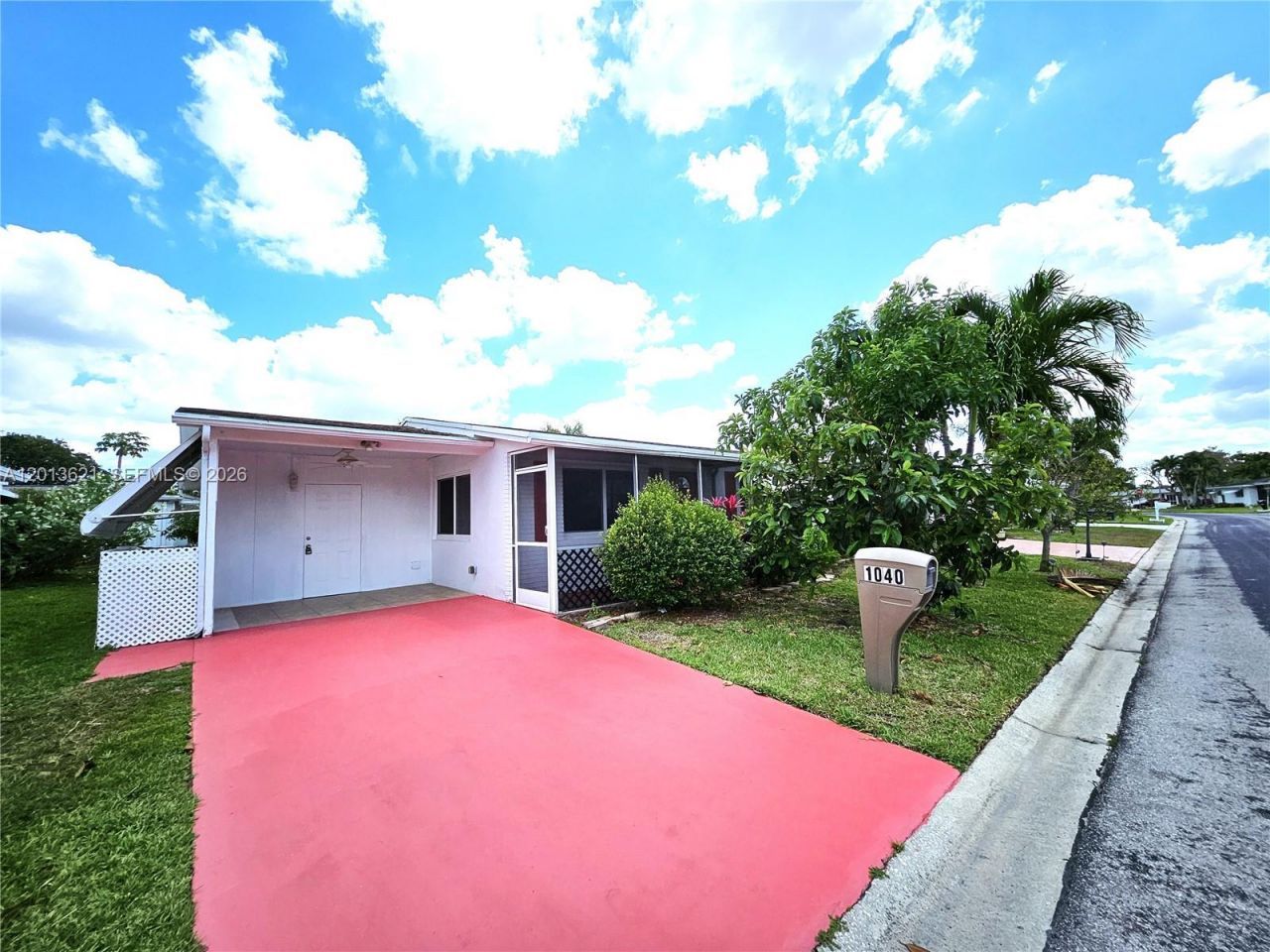 1040 NW 73rd Ter , Margate, FL 33063 Photo