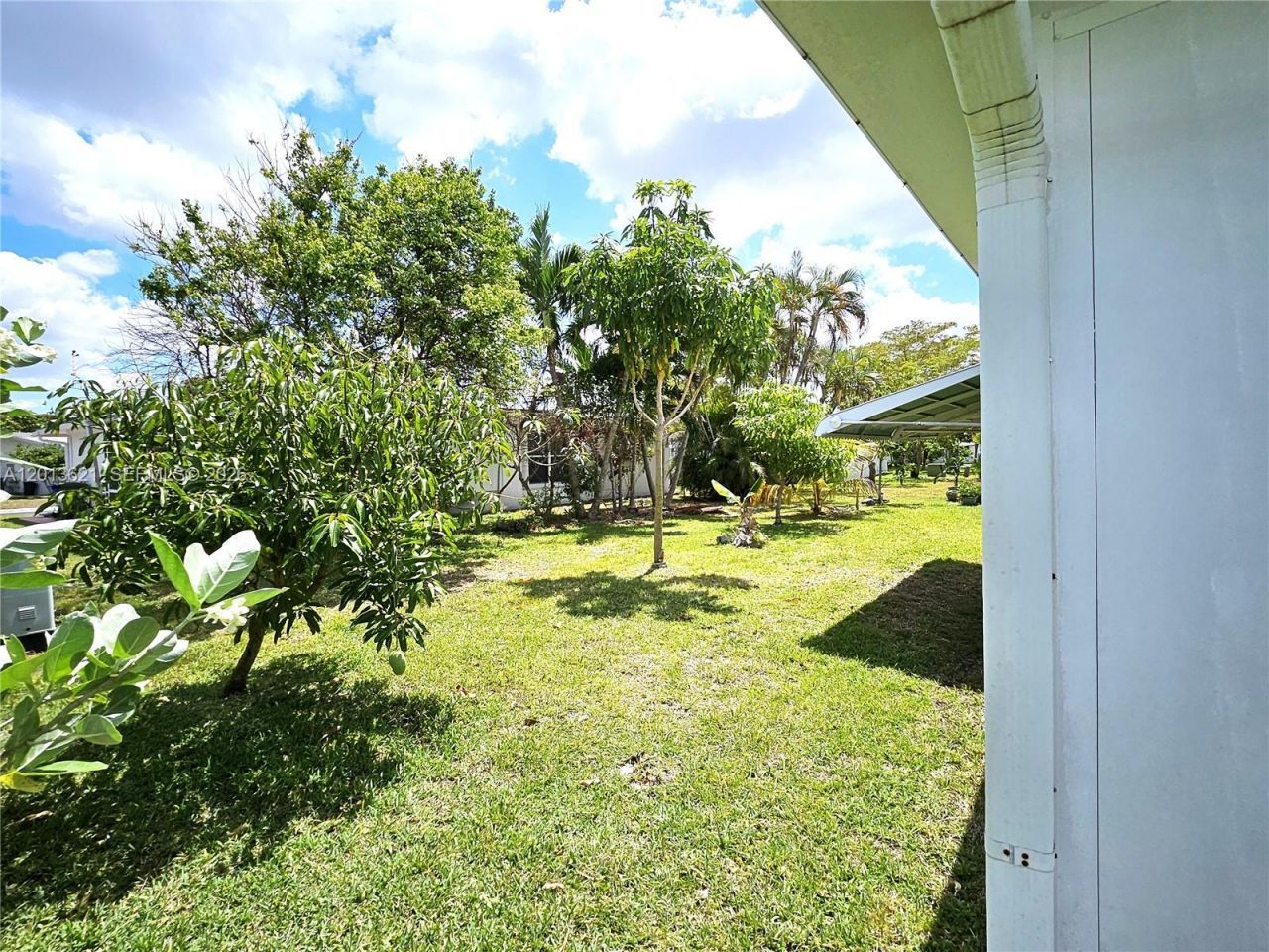 1040 NW 73rd Ter , Margate, FL 33063 Photo