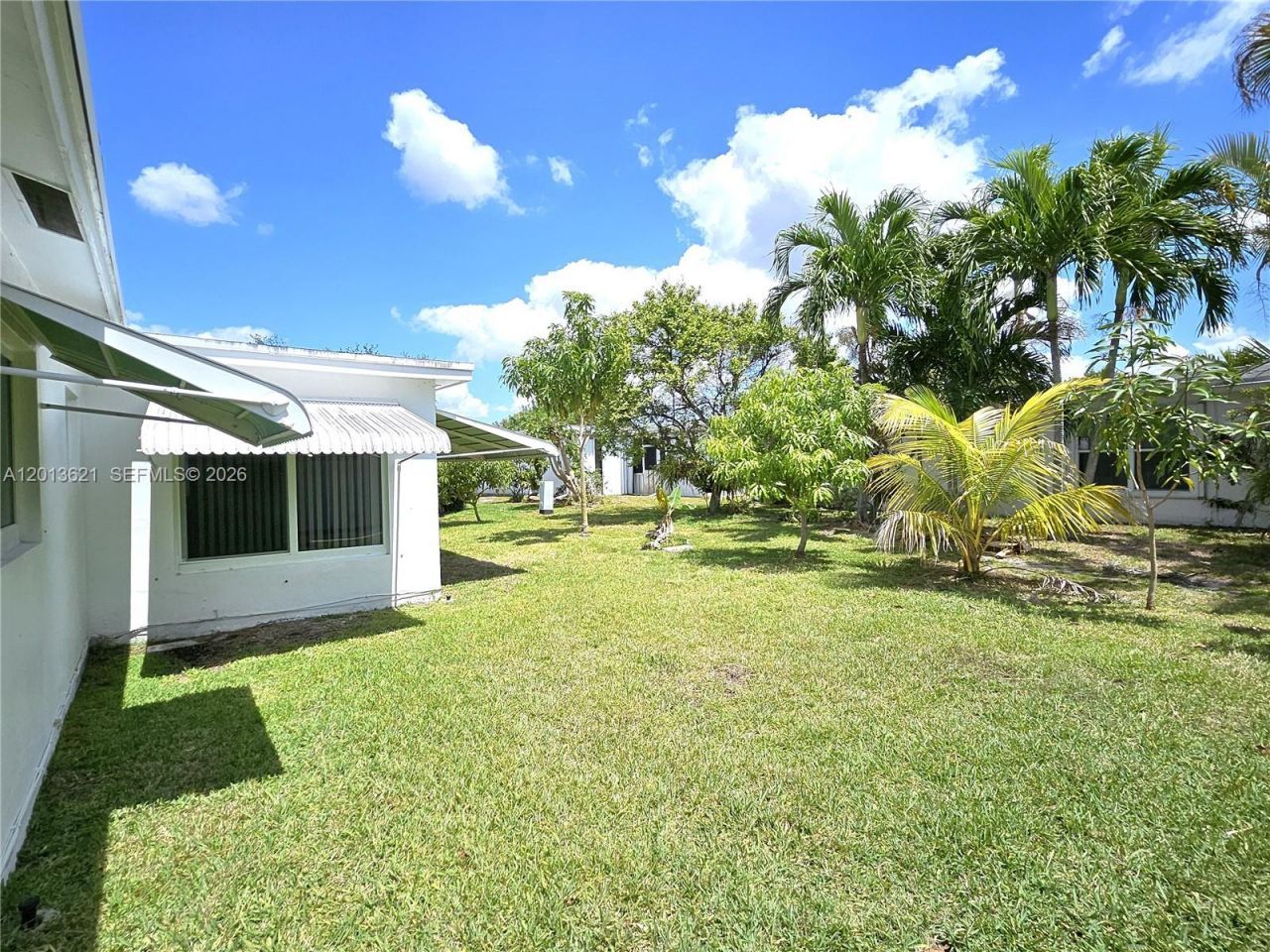 1040 NW 73rd Ter , Margate, FL 33063 Photo