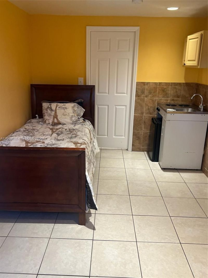 15025 Monroe St , Unit #B, Miami, FL 33176 Photo