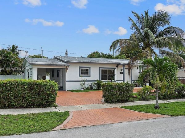 17155 NW 37th Ct, Miami Gardens, FL 33055
