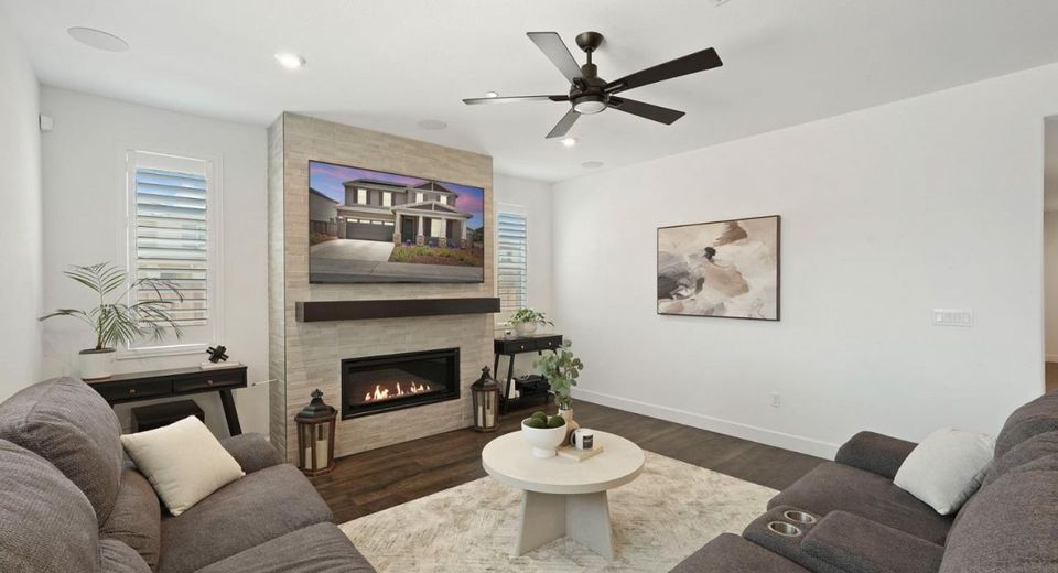 10469 Fendi Way, Elk Grove, CA 95757 Photo