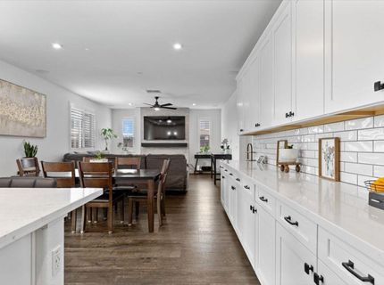 10469 Fendi Way, Elk Grove, CA 95757 Photo