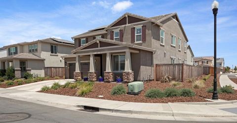 10469 Fendi Way, Elk Grove, CA 95757 Photo