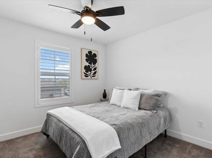 10469 Fendi Way, Elk Grove, CA 95757 Photo
