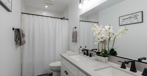 10469 Fendi Way, Elk Grove, CA 95757 Photo