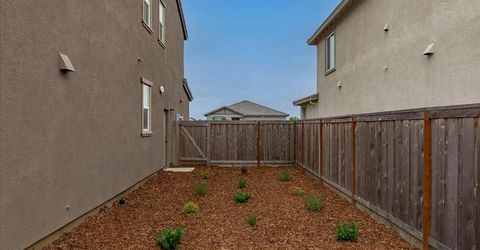 10469 Fendi Way, Elk Grove, CA 95757 Photo