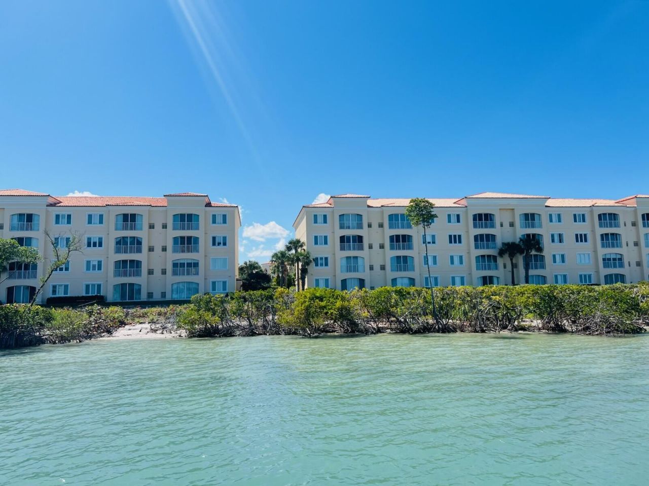 20 Harbour Isle Drive W, Unit 106, Fort Pierce, FL 34949 Photo