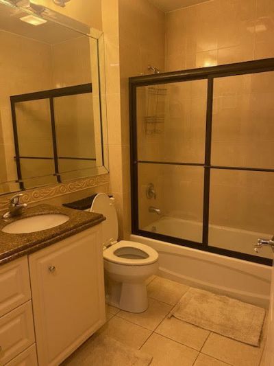 20 Harbour Isle Drive W, Unit 106, Fort Pierce, FL 34949 Photo