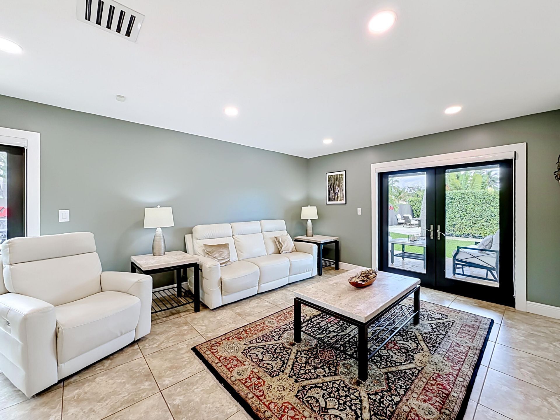 736 NW 12th Avenue, Dania Beach, FL 33004 Photo