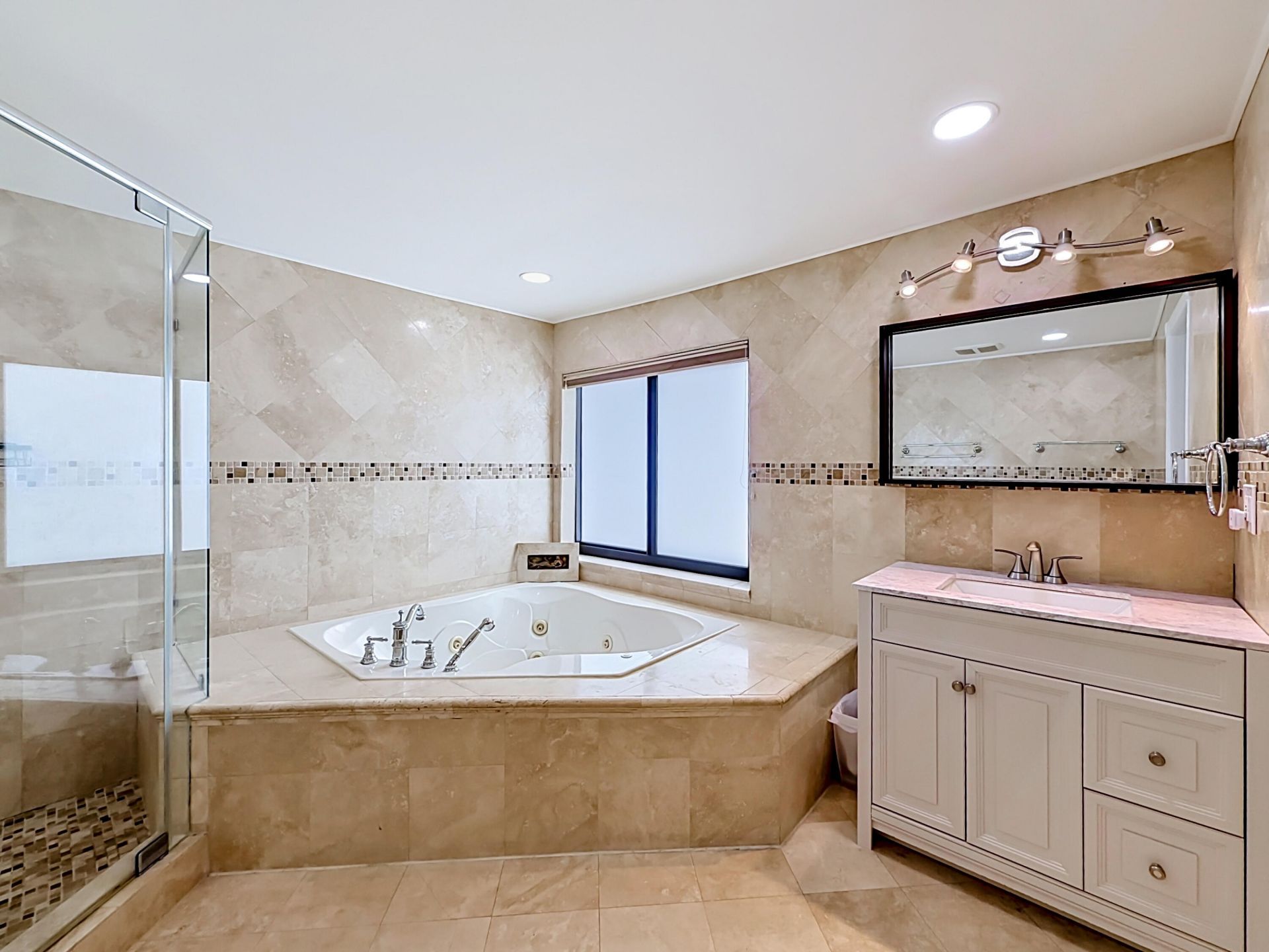 736 NW 12th Avenue, Dania Beach, FL 33004 Photo