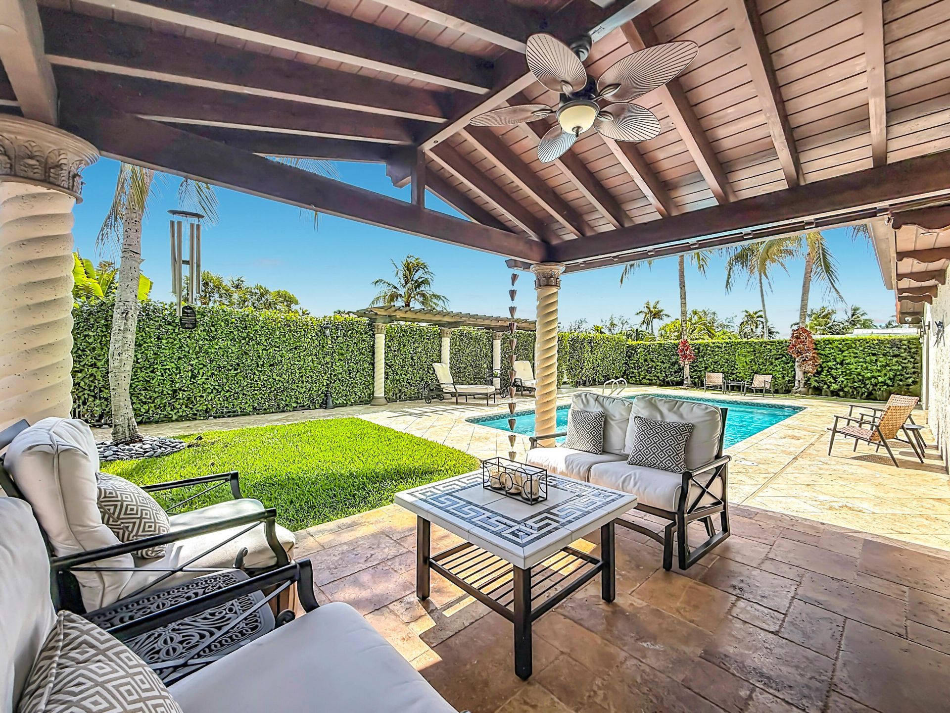 736 NW 12th Avenue, Dania Beach, FL 33004 Photo