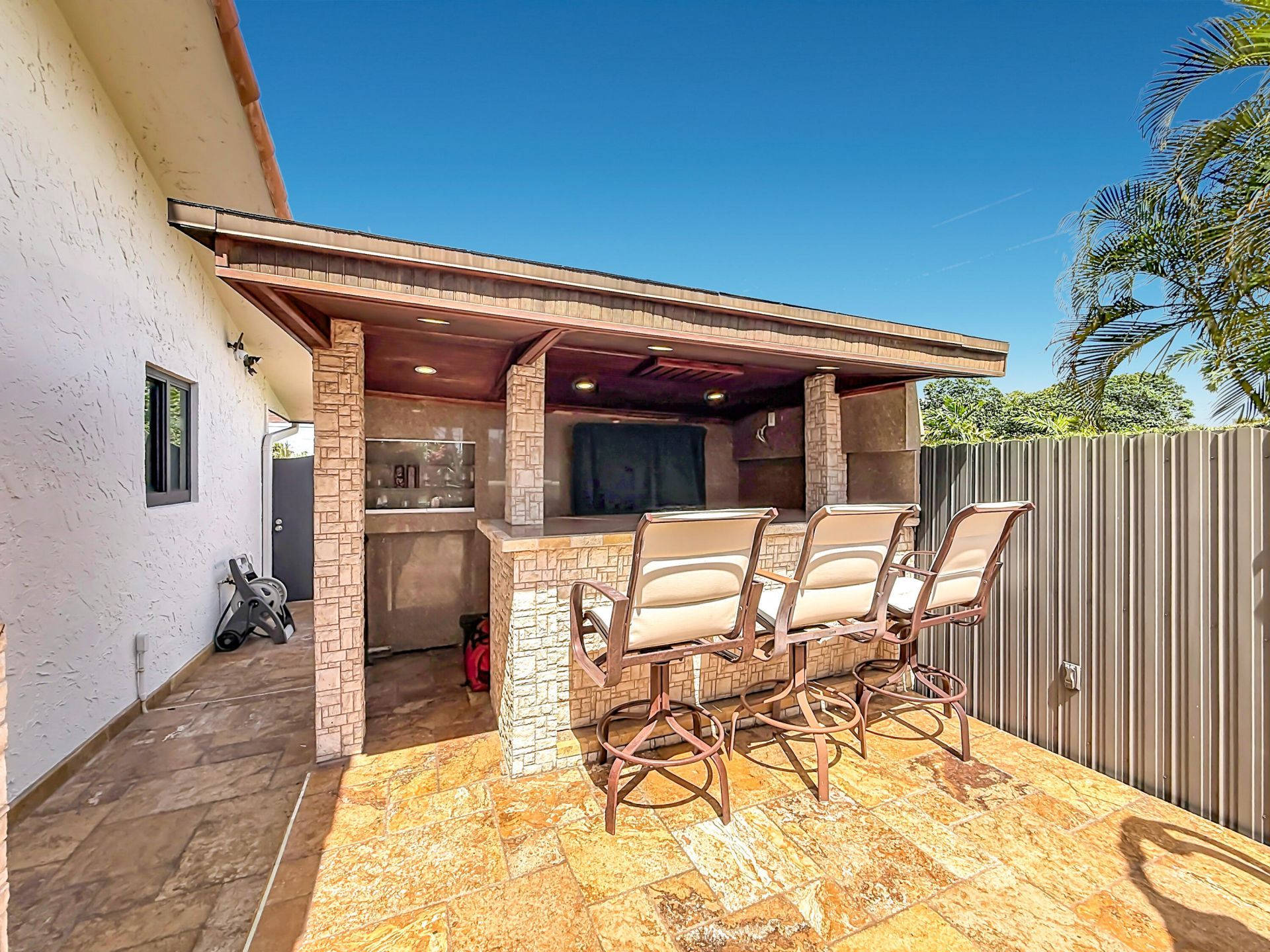 736 NW 12th Avenue, Dania Beach, FL 33004 Photo
