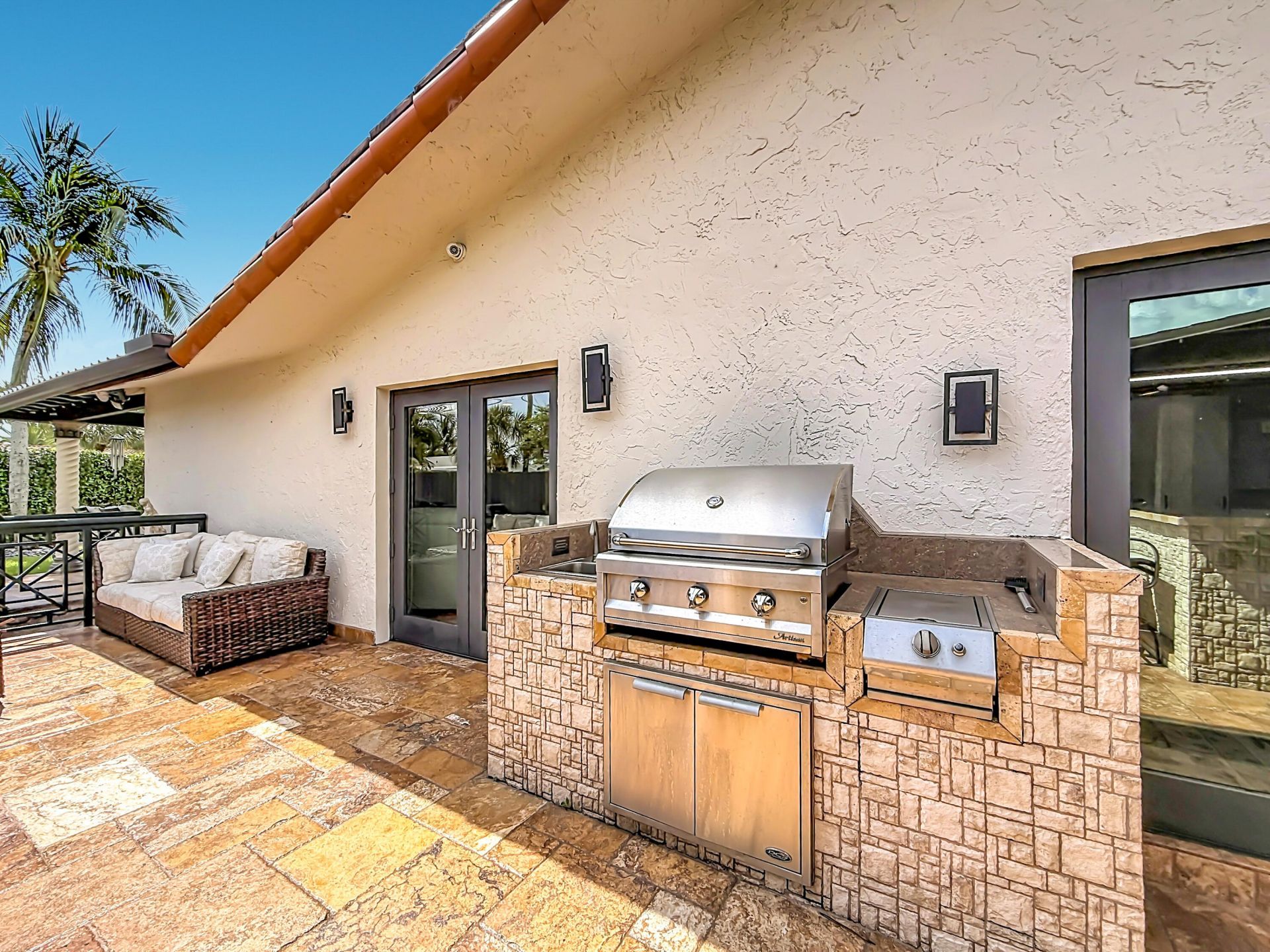 736 NW 12th Avenue, Dania Beach, FL 33004 Photo