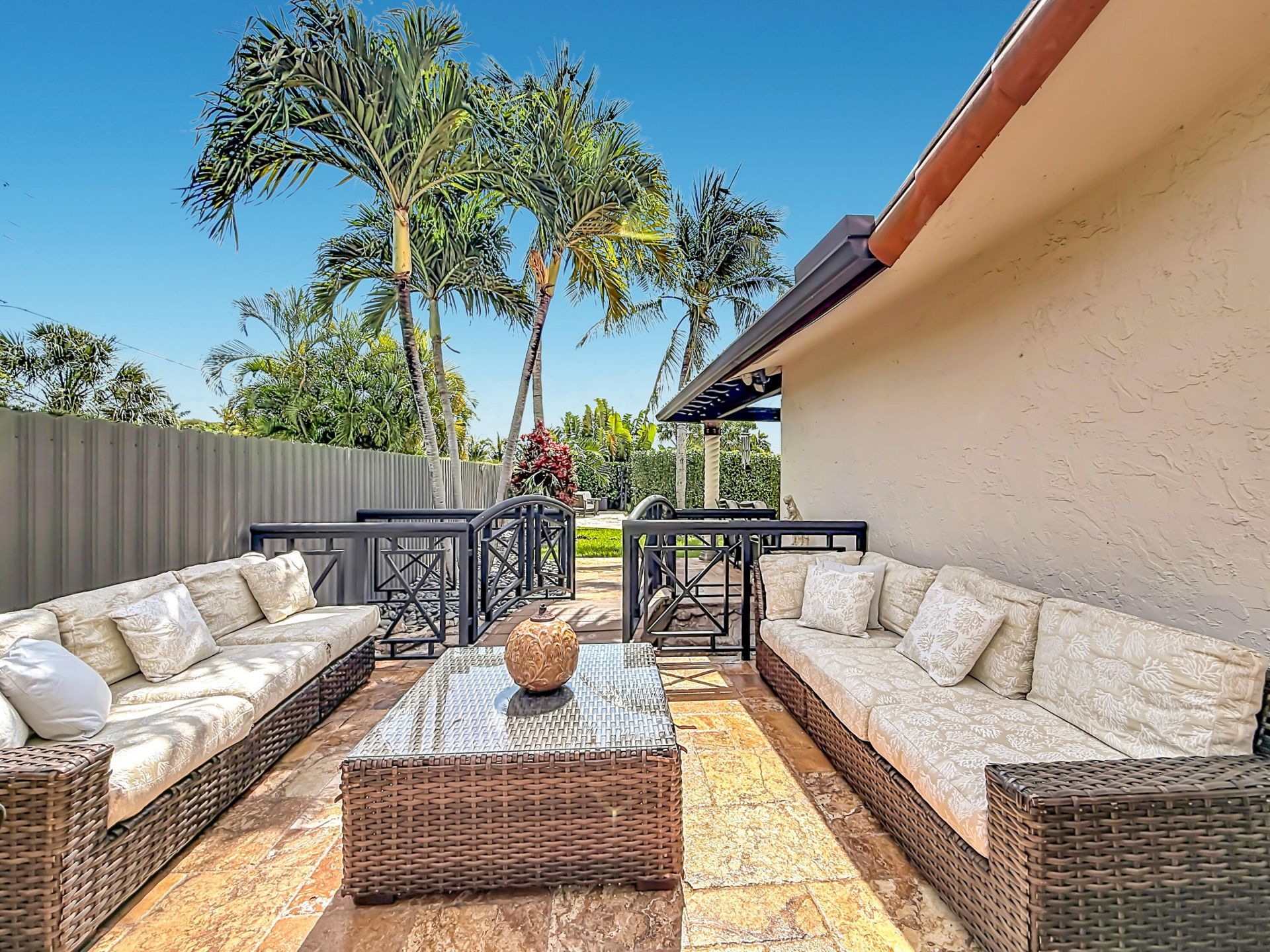 736 NW 12th Avenue, Dania Beach, FL 33004 Photo