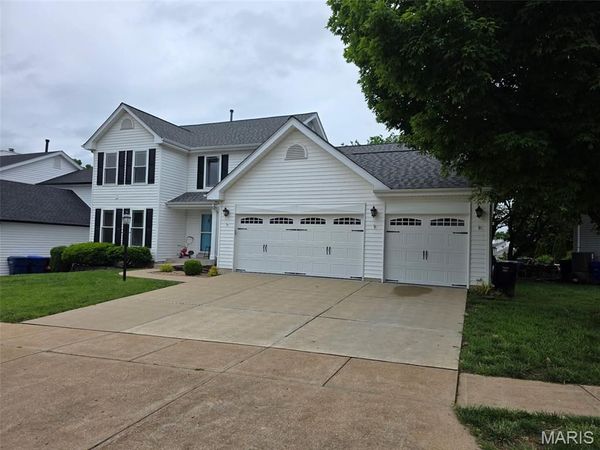 690 Summer Top Circle , Fenton, MO 63026