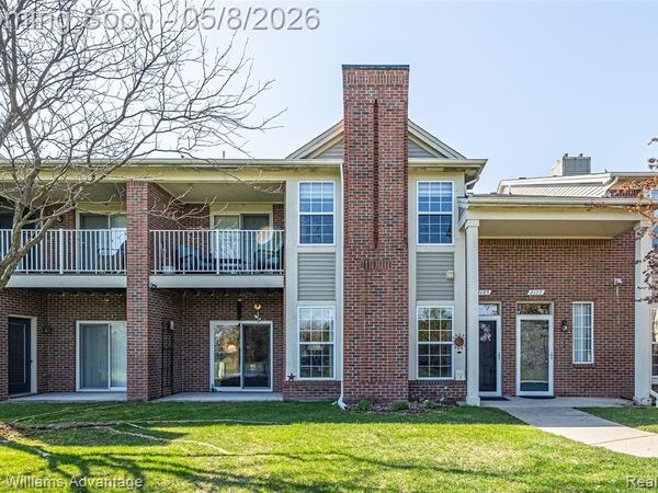 2185 Leighton Drive, Shelby Twp, MI 48317