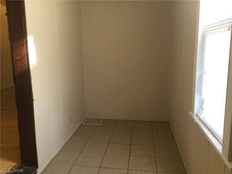 312 N 7th Street, Martins Ferry, OH 43935 Photo 5