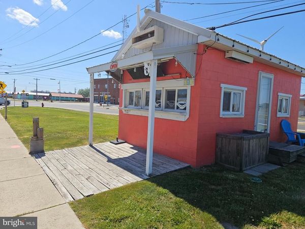 514 W MAIN STREET , CRISFIELD, MD 21817