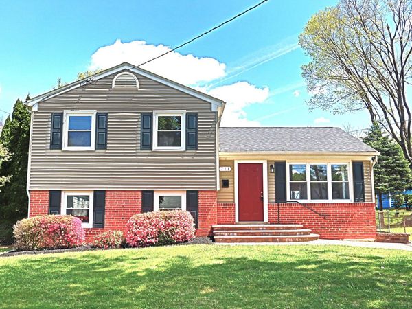 711 WOODBURN ROAD, ROCKVILLE, MD 20851