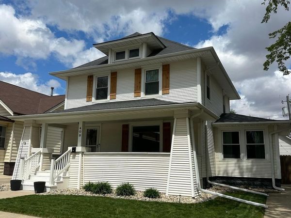 409 8th Street, Sheldon, IA 51201